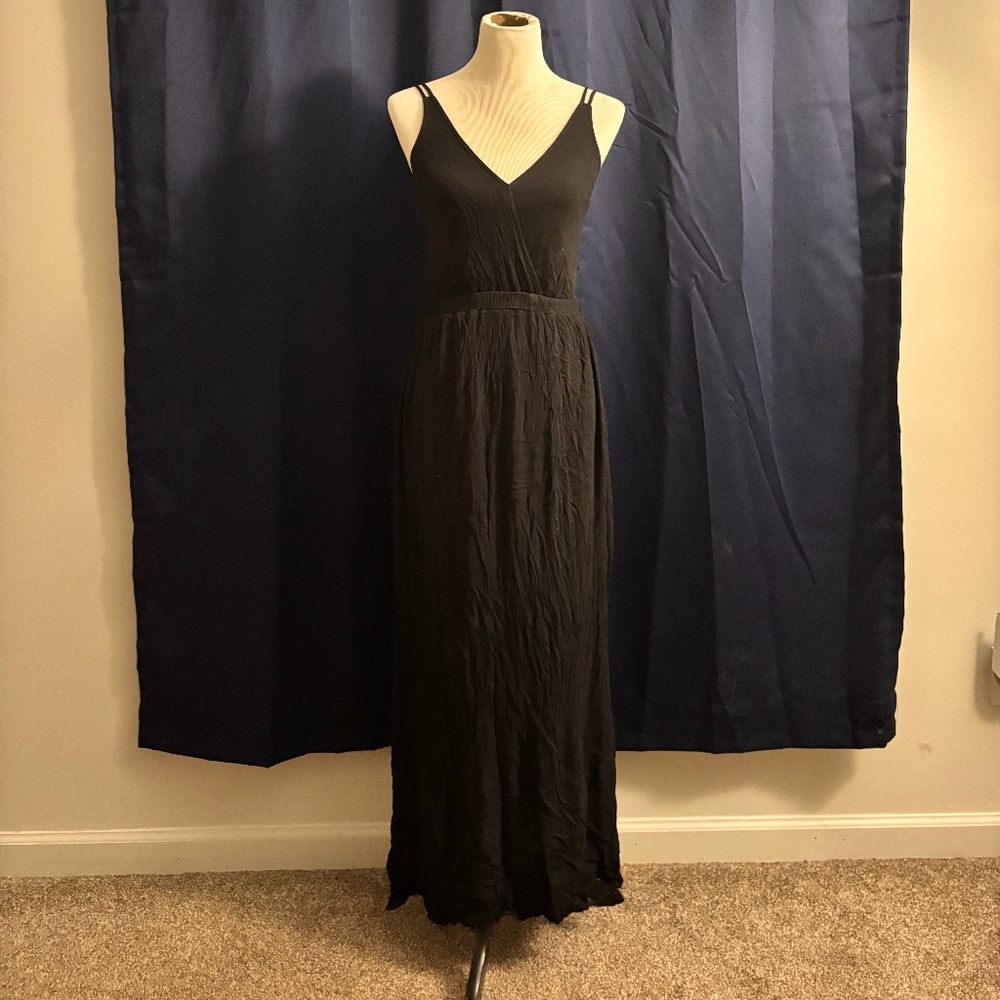 lulus black strappy maxi dress